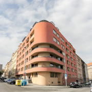 2020 10 08 11 48 29 pronájem bezbariérového bytu 2+kk s balkonem, nusle reality.idnes.cz